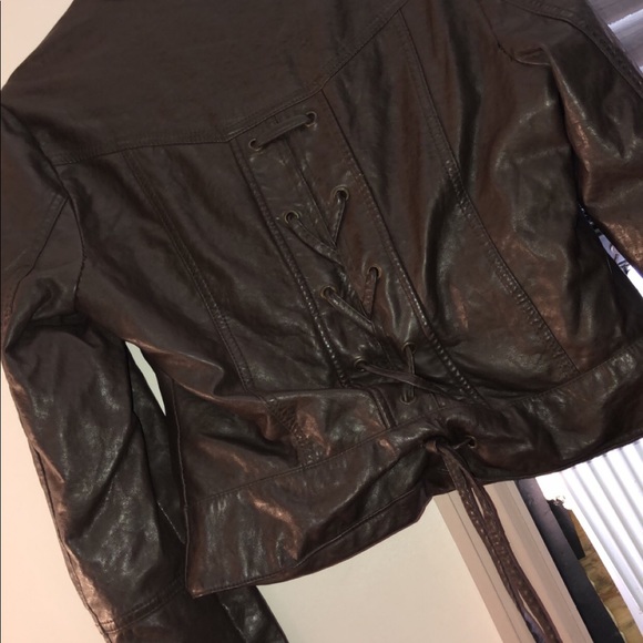 Brown long sleeve leather jacket - Picture 1 of 2